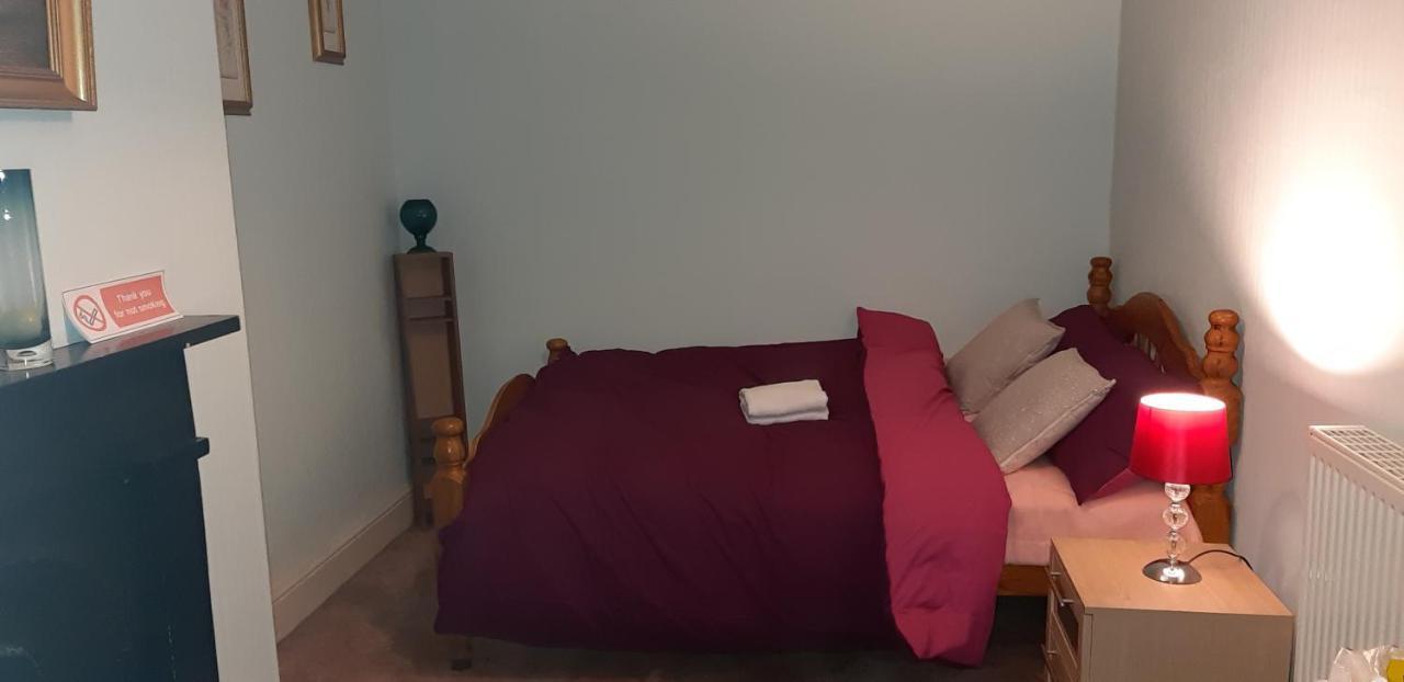Phoenix Nights Guest House Barrow-in-Furness Kültér fotó