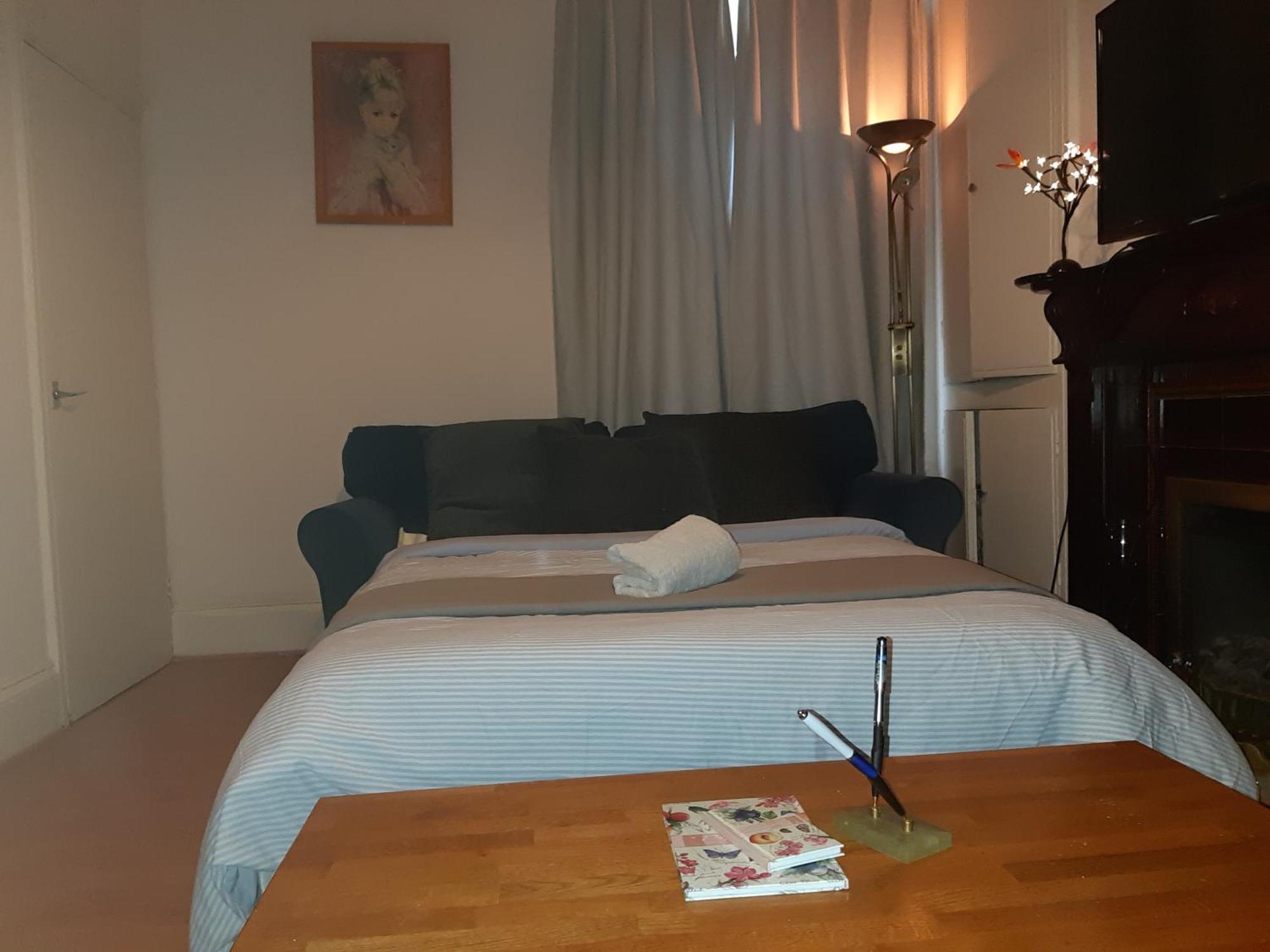 Phoenix Nights Guest House Barrow-in-Furness Kültér fotó