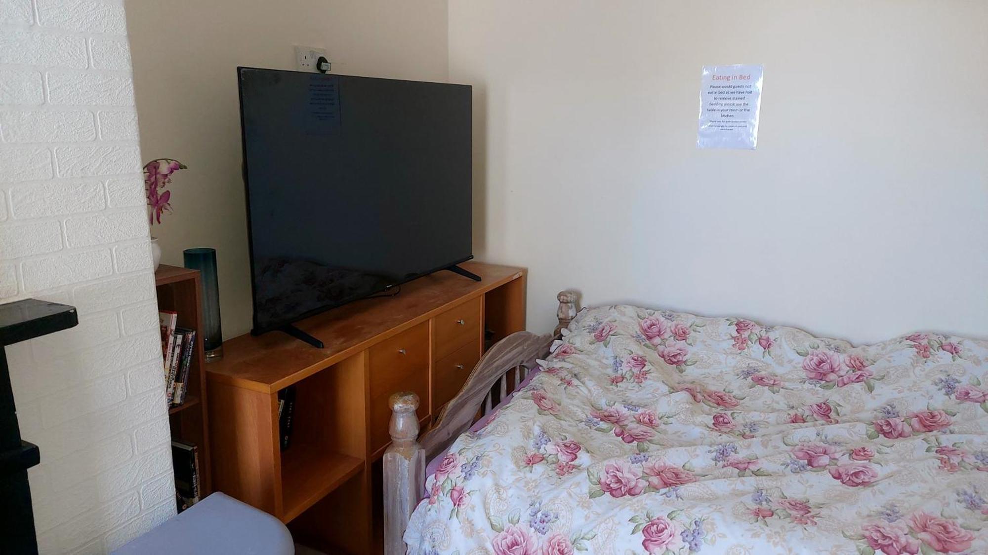 Phoenix Nights Guest House Barrow-in-Furness Kültér fotó